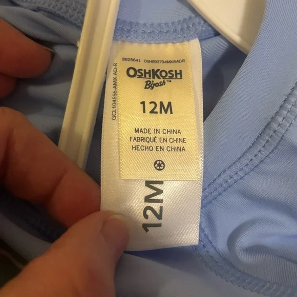 NWT OSHKOSH B'GOSH infant boys' 2-Piece Rashguard and Swim Trunks Set sz 12m - Picture 3 of 6